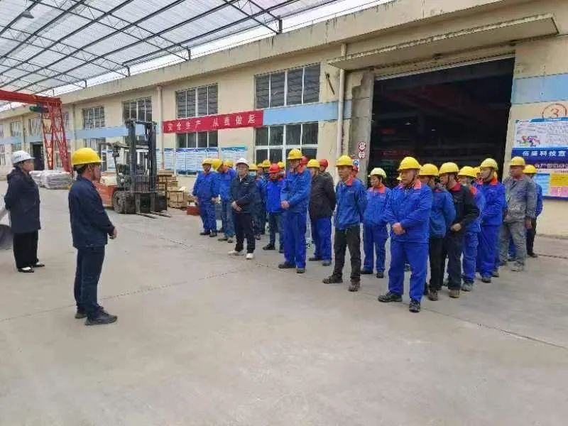 午夜成人免费观看